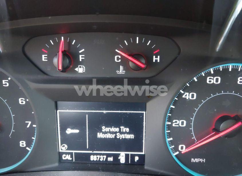 Photo 7 of 2018 Chevrolet Equinox LT (VIN 2GNAXJEV1J6213548)