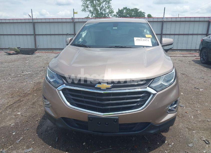 Photo 12 of 2018 Chevrolet Equinox LT (VIN 2GNAXJEV1J6214179)