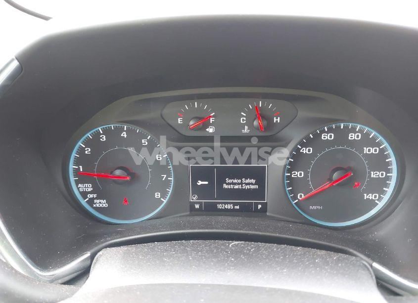 Photo 7 of 2018 Chevrolet Equinox LT (VIN 2GNAXJEV1J6231919)