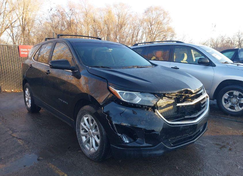 2018 Chevrolet Equinox LT (VIN 2GNAXJEV1J6233198) main photo