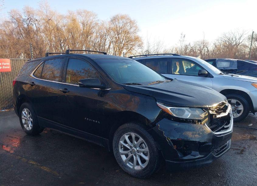 Photo 13 of 2018 Chevrolet Equinox LT (VIN 2GNAXJEV1J6233198)