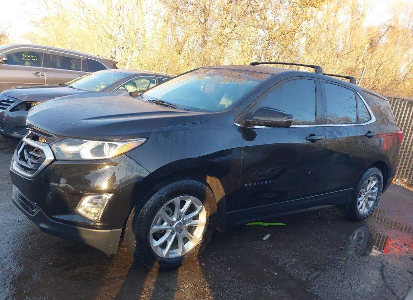 Photo 14 of 2018 Chevrolet Equinox LT (VIN 2GNAXJEV1J6233198)