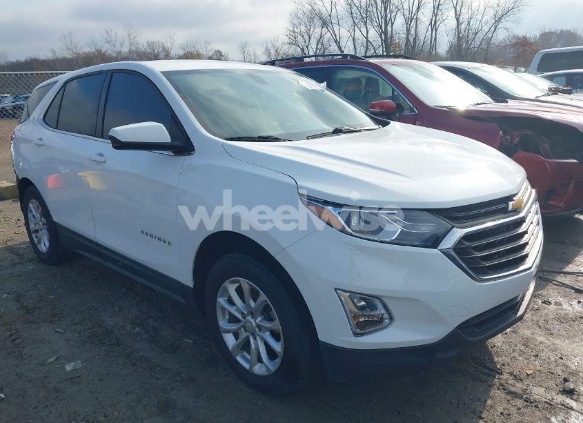 2018 Chevrolet Equinox LT (VIN 2GNAXJEV1J6237574) main photo
