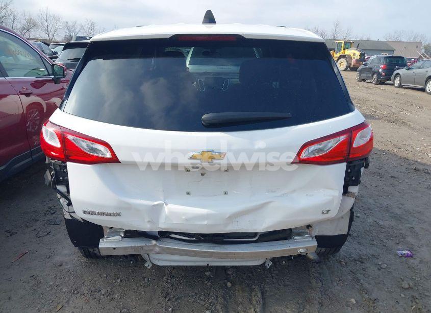 Photo 17 of 2018 Chevrolet Equinox LT (VIN 2GNAXJEV1J6237574)