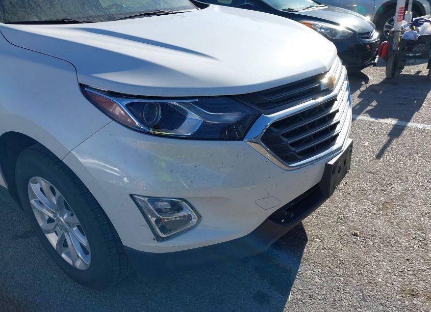 Photo 17 of 2018 Chevrolet Equinox LT (VIN 2GNAXJEV1J6312354)