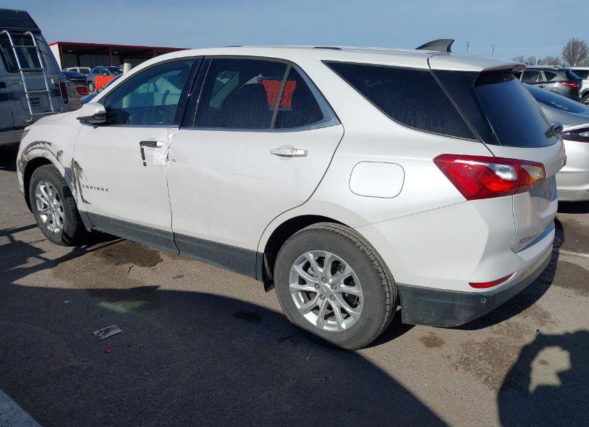 Photo 3 of 2018 Chevrolet Equinox LT (VIN 2GNAXJEV1J6312354)