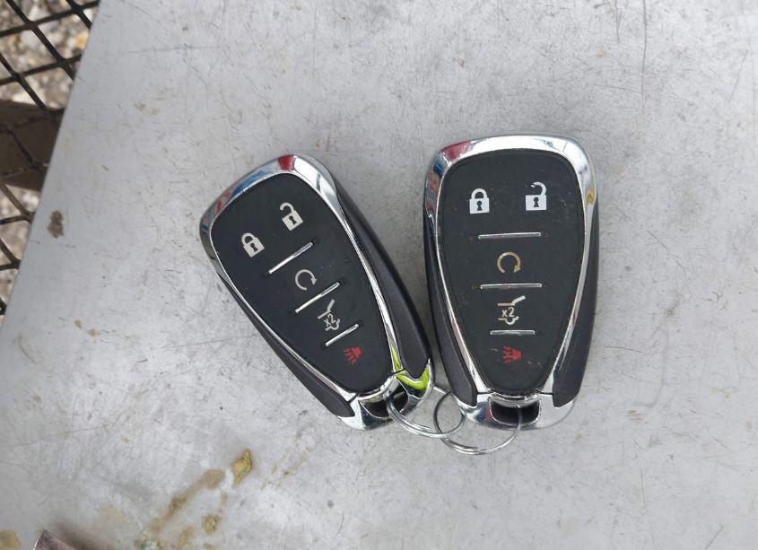 Photo 11 of 2018 Chevrolet Equinox LT (VIN 2GNAXJEV1J6324746)