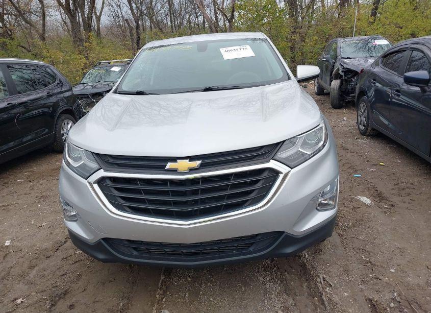 Photo 12 of 2018 Chevrolet Equinox LT (VIN 2GNAXJEV1J6324746)