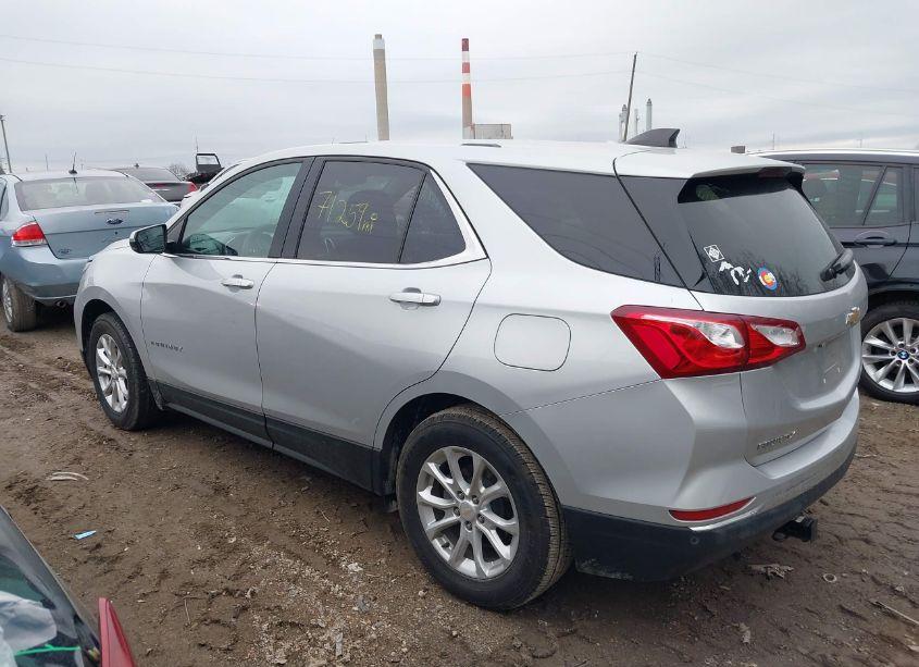 Photo 3 of 2018 Chevrolet Equinox LT (VIN 2GNAXJEV1J6324746)