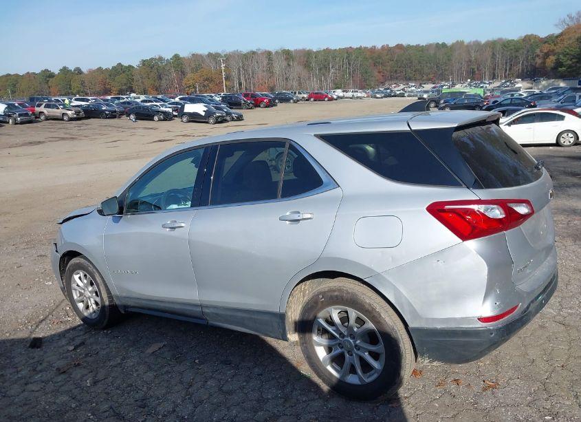 Photo 13 of 2018 Chevrolet Equinox LT (VIN 2GNAXJEV1J6333625)