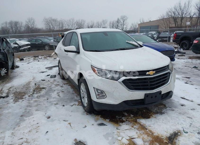 2018 Chevrolet Equinox LT (VIN 2GNAXJEV1J6342437) main photo