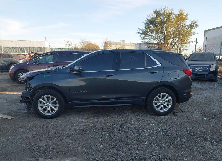 Photo 14 of 2018 Chevrolet Equinox LT (VIN 2GNAXJEV1J6343801)