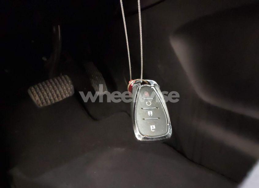 Photo 11 of 2019 Chevrolet Equinox LT (VIN 2GNAXJEV1K6219464)