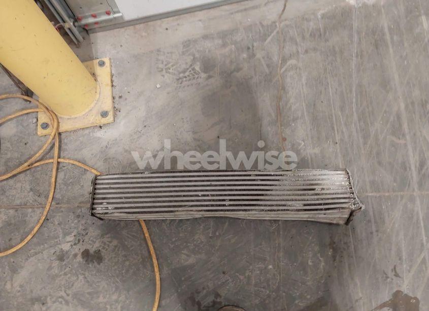 Photo 12 of 2019 Chevrolet Equinox LT (VIN 2GNAXJEV1K6219464)