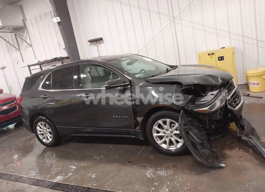 Photo 14 of 2019 Chevrolet Equinox LT (VIN 2GNAXJEV1K6219464)
