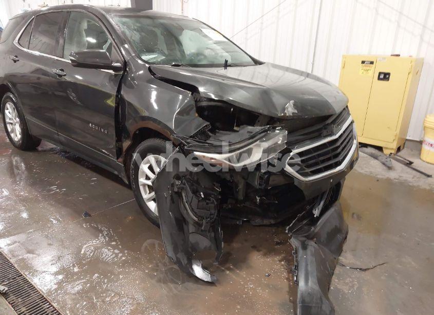 Photo 6 of 2019 Chevrolet Equinox LT (VIN 2GNAXJEV1K6219464)