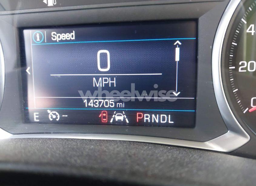 Photo 15 of 2019 Chevrolet Equinox LT (VIN 2GNAXJEV1K6244137)