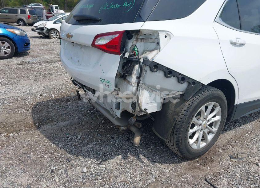 Photo 19 of 2019 Chevrolet Equinox LT (VIN 2GNAXJEV1K6244137)