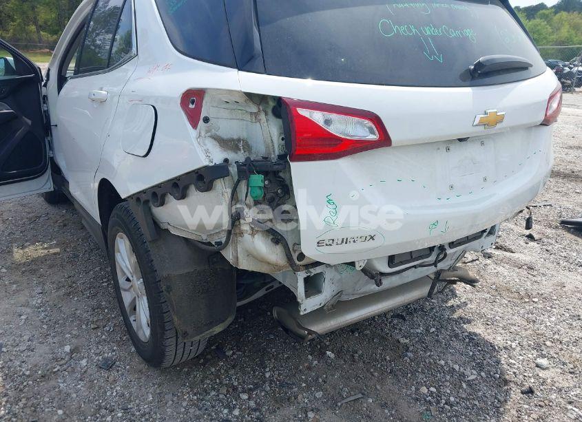 Photo 6 of 2019 Chevrolet Equinox LT (VIN 2GNAXJEV1K6244137)