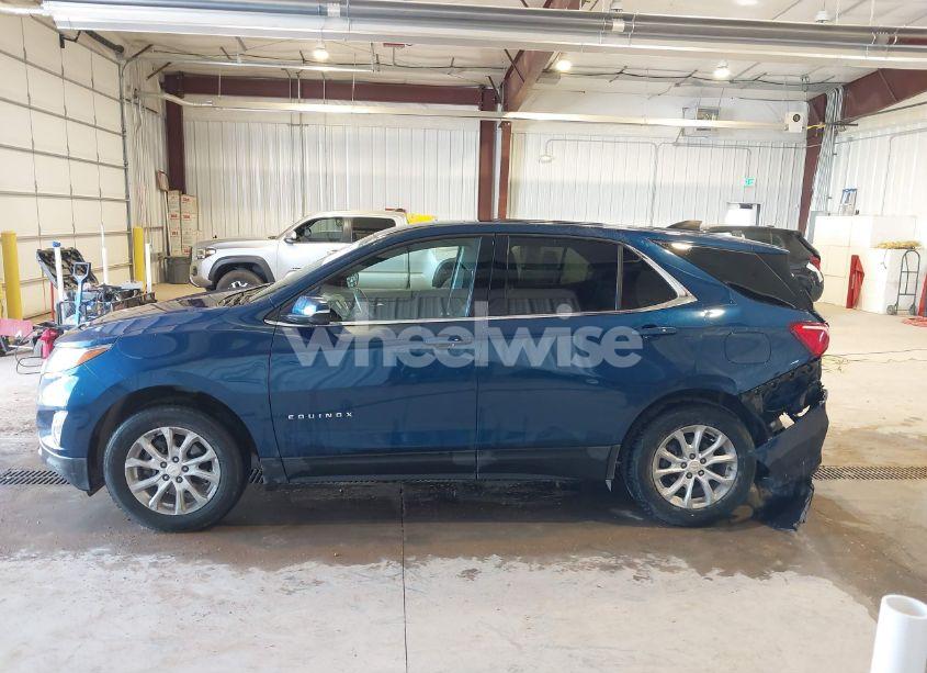 Photo 15 of 2019 Chevrolet Equinox LT (VIN 2GNAXJEV1K6254540)
