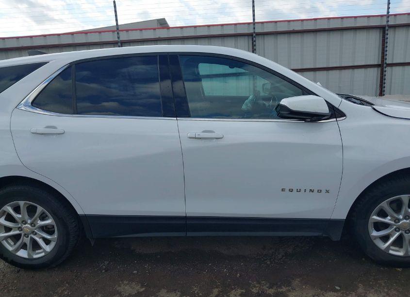 Photo 13 of 2020 Chevrolet Equinox FWD 2FL (VIN 2GNAXJEV1L6245354)