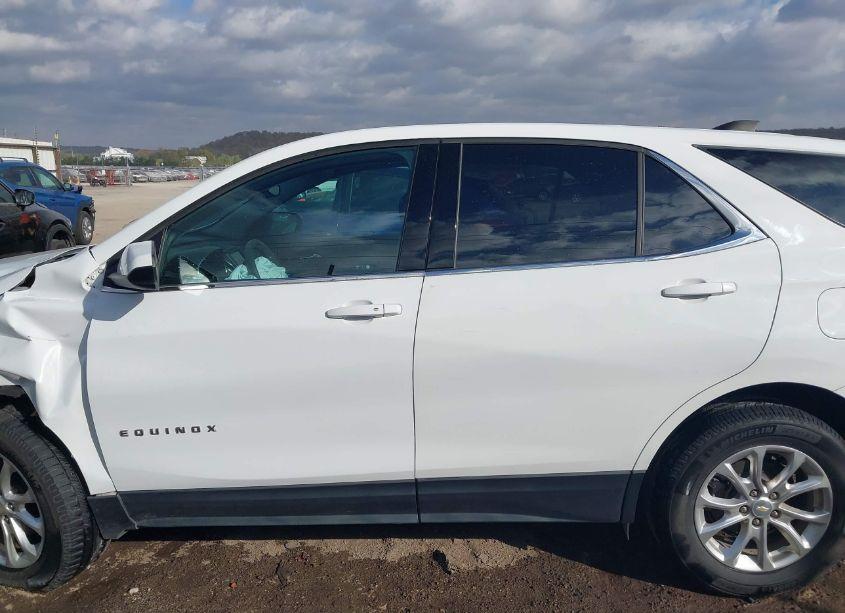 Photo 14 of 2020 Chevrolet Equinox FWD 2FL (VIN 2GNAXJEV1L6245354)