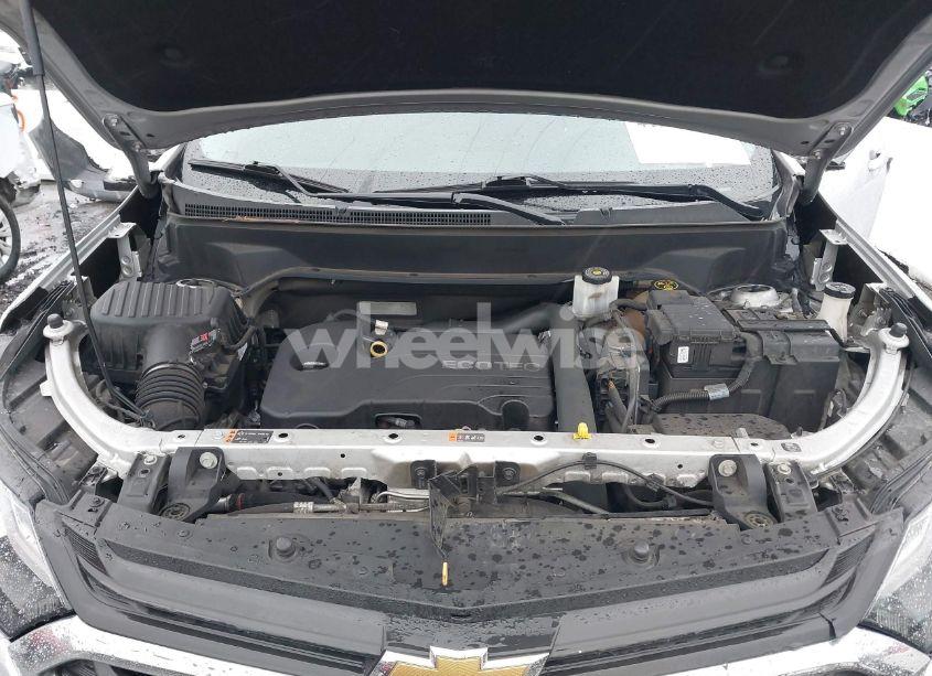 Photo 10 of 2018 Chevrolet Equinox LT (VIN 2GNAXJEV2J6132235)