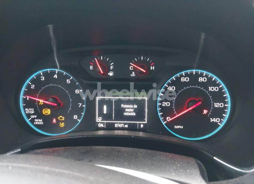 Photo 7 of 2018 Chevrolet Equinox LT (VIN 2GNAXJEV2J6132235)