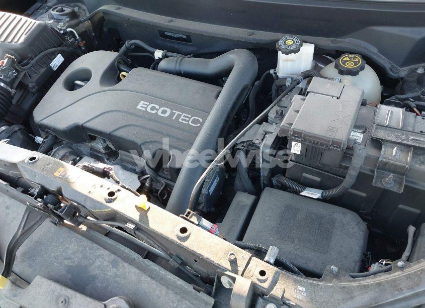 Photo 10 of 2018 Chevrolet Equinox LT (VIN 2GNAXJEV2J6259907)