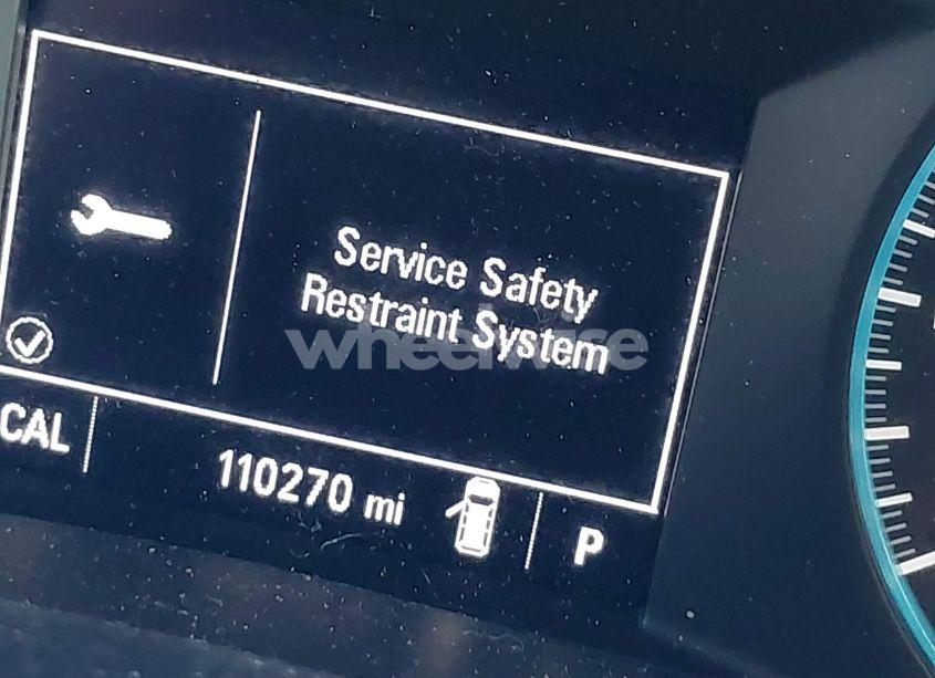 Photo 15 of 2018 Chevrolet Equinox LT (VIN 2GNAXJEV2J6259907)