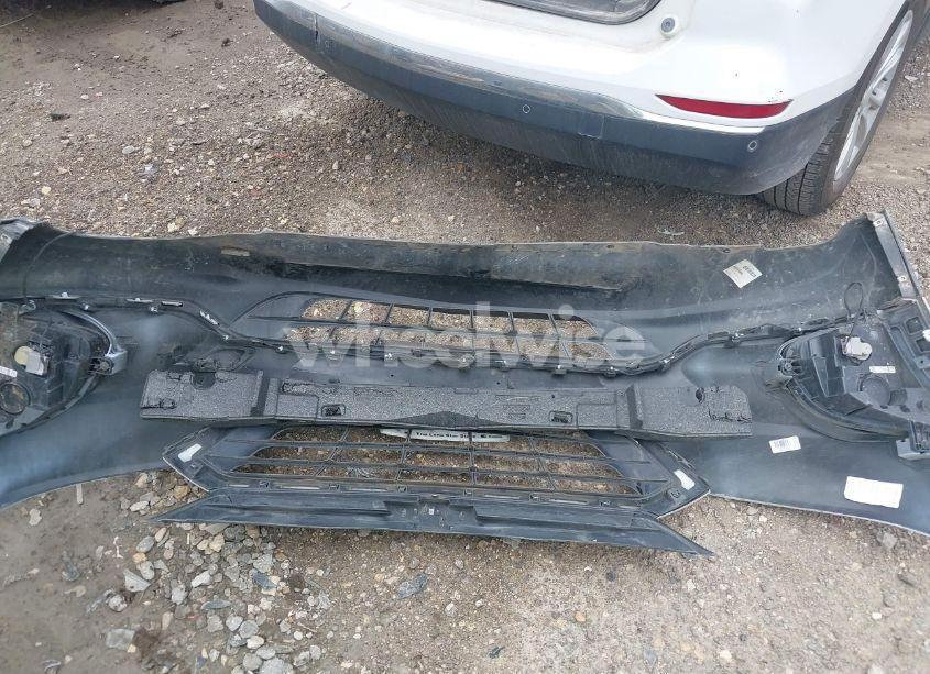 Photo 12 of 2018 Chevrolet Equinox LT (VIN 2GNAXJEV2J6273127)