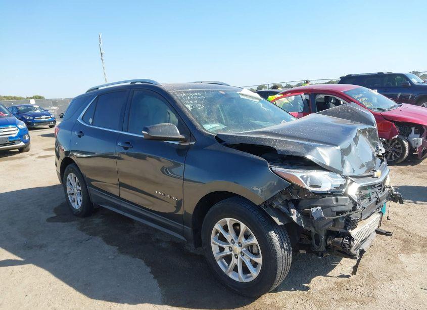 2018 Chevrolet Equinox LT (VIN 2GNAXJEV2J6277730) main photo