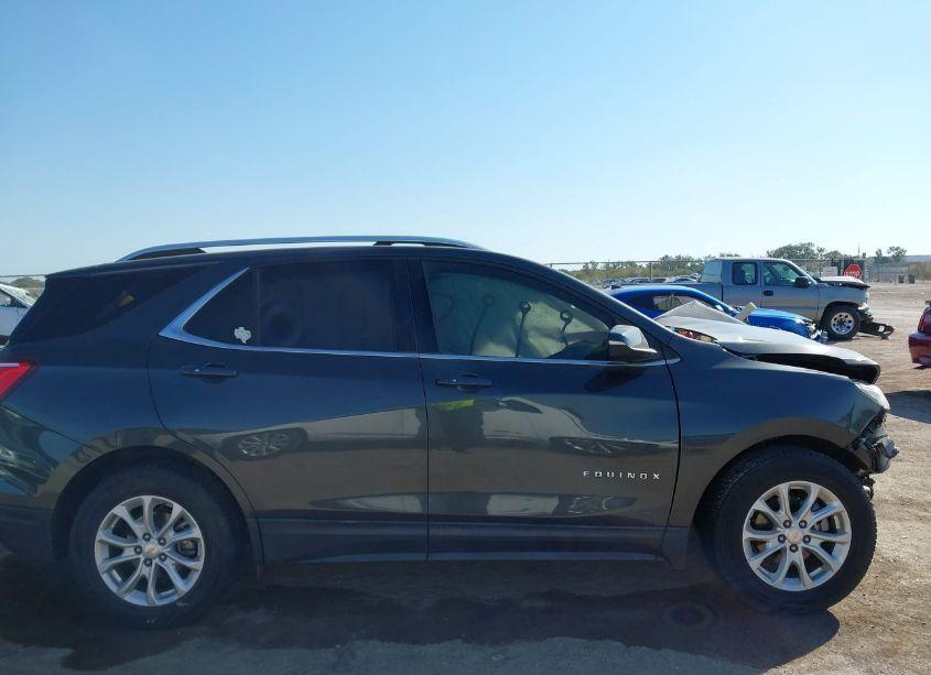 Photo 13 of 2018 Chevrolet Equinox LT (VIN 2GNAXJEV2J6277730)