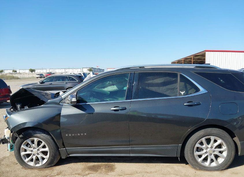 Photo 14 of 2018 Chevrolet Equinox LT (VIN 2GNAXJEV2J6277730)
