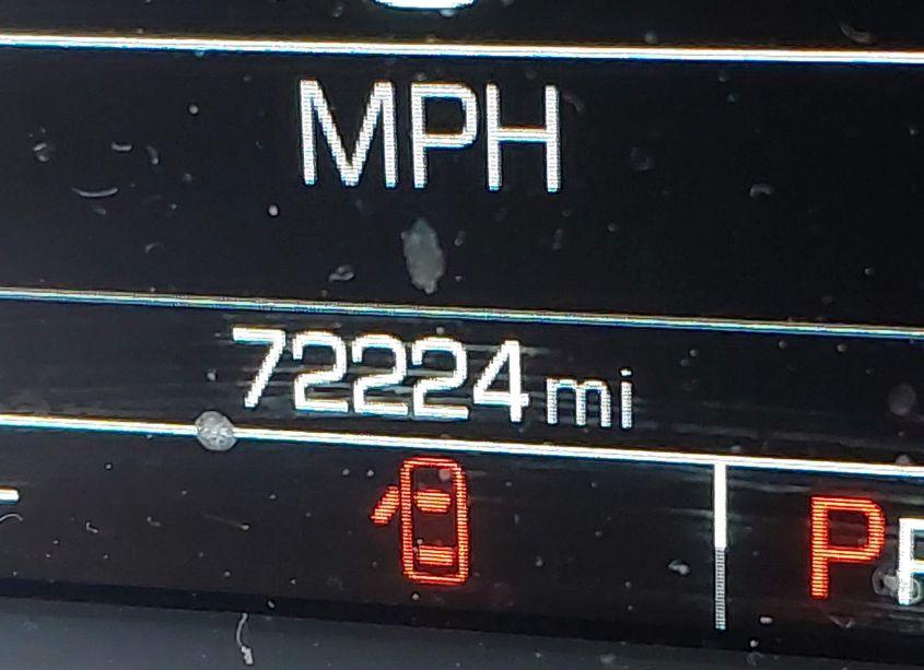 Photo 15 of 2018 Chevrolet Equinox LT (VIN 2GNAXJEV2J6277730)