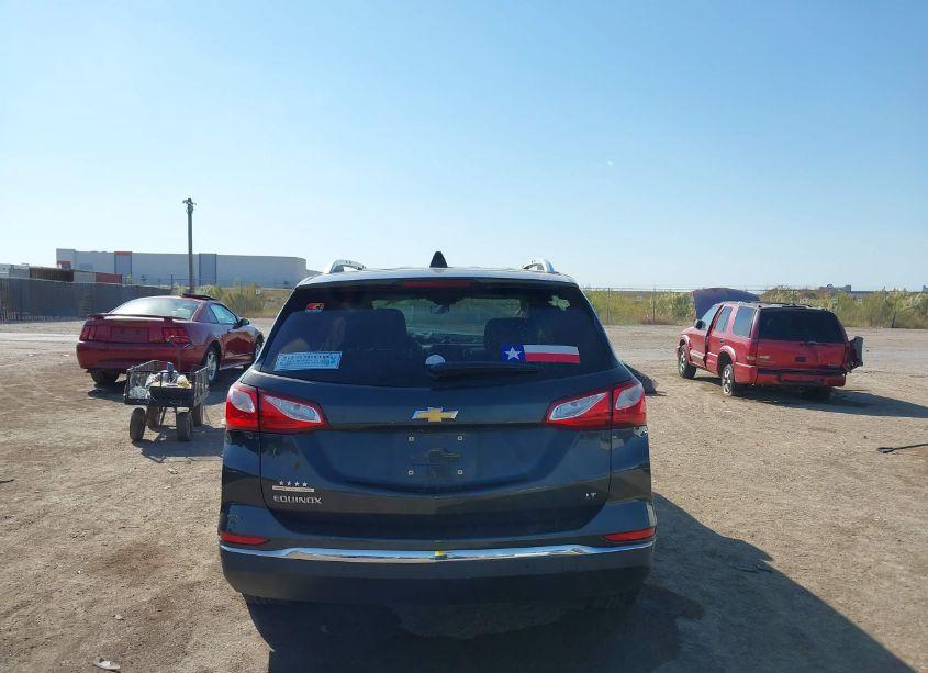 Photo 16 of 2018 Chevrolet Equinox LT (VIN 2GNAXJEV2J6277730)