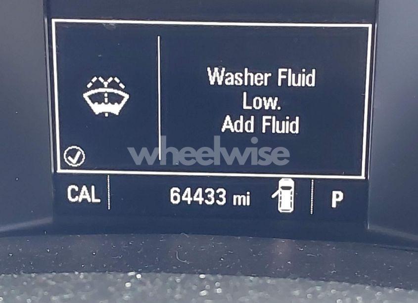 Photo 15 of 2018 Chevrolet Equinox LT (VIN 2GNAXJEV2J6296214)