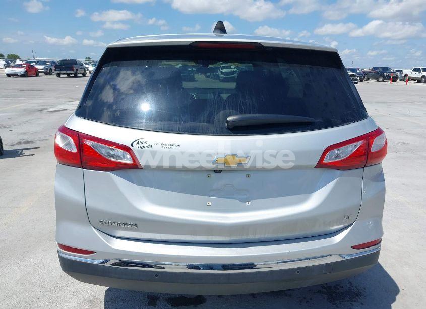 Photo 17 of 2018 Chevrolet Equinox LT (VIN 2GNAXJEV2J6301282)