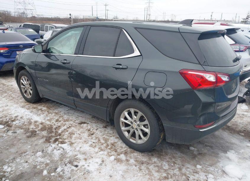 Photo 3 of 2018 Chevrolet Equinox LT (VIN 2GNAXJEV2J6305879)