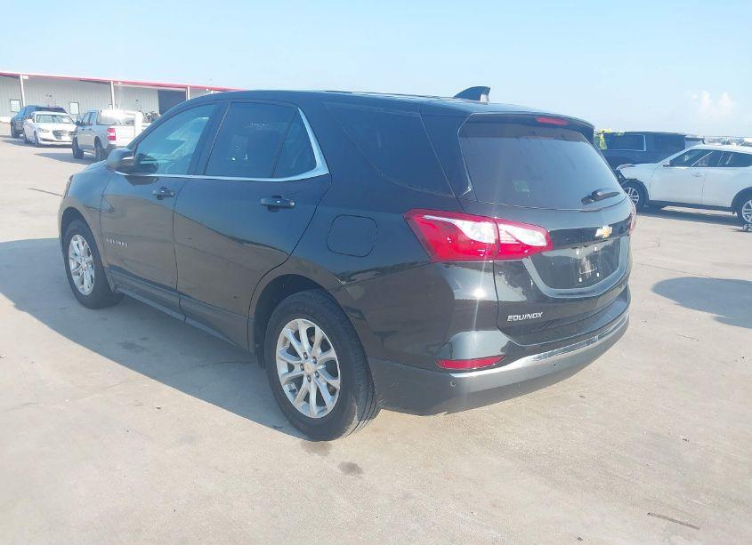 Photo 3 of 2019 Chevrolet Equinox LT (VIN 2GNAXJEV2K6284033)