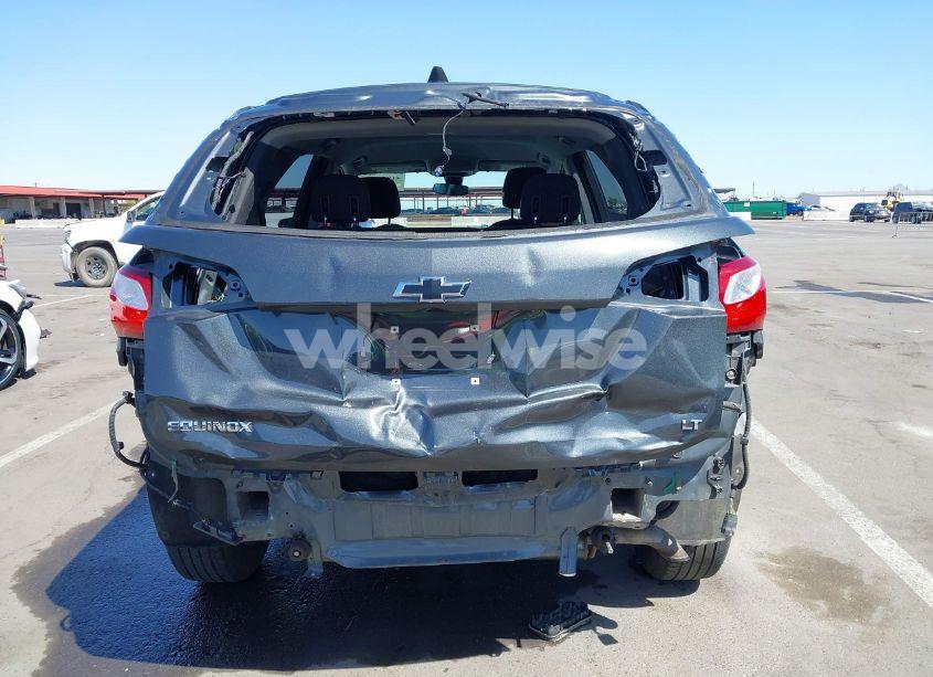 Photo 6 of 2020 Chevrolet Equinox FWD 2FL (VIN 2GNAXJEV2L6100100)