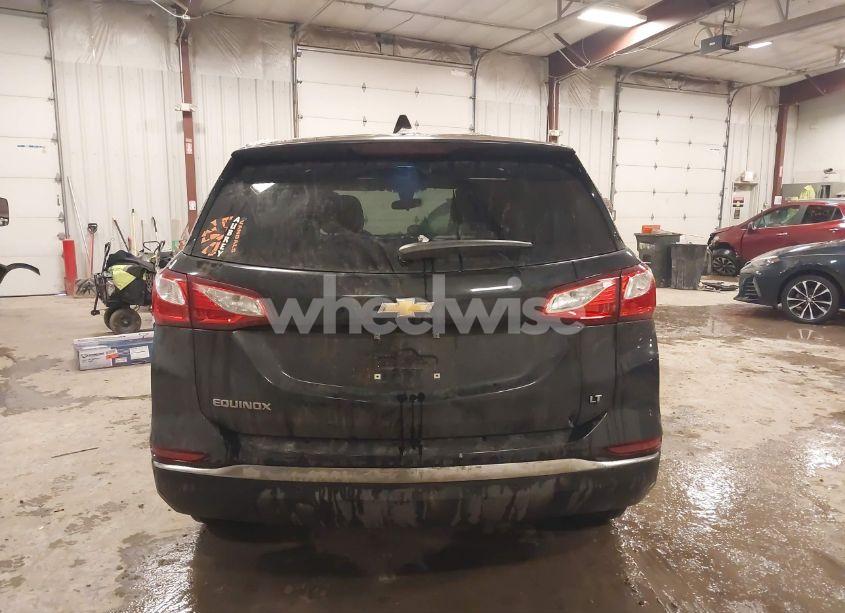 Photo 16 of 2020 Chevrolet Equinox FWD 2FL (VIN 2GNAXJEV2L6126745)