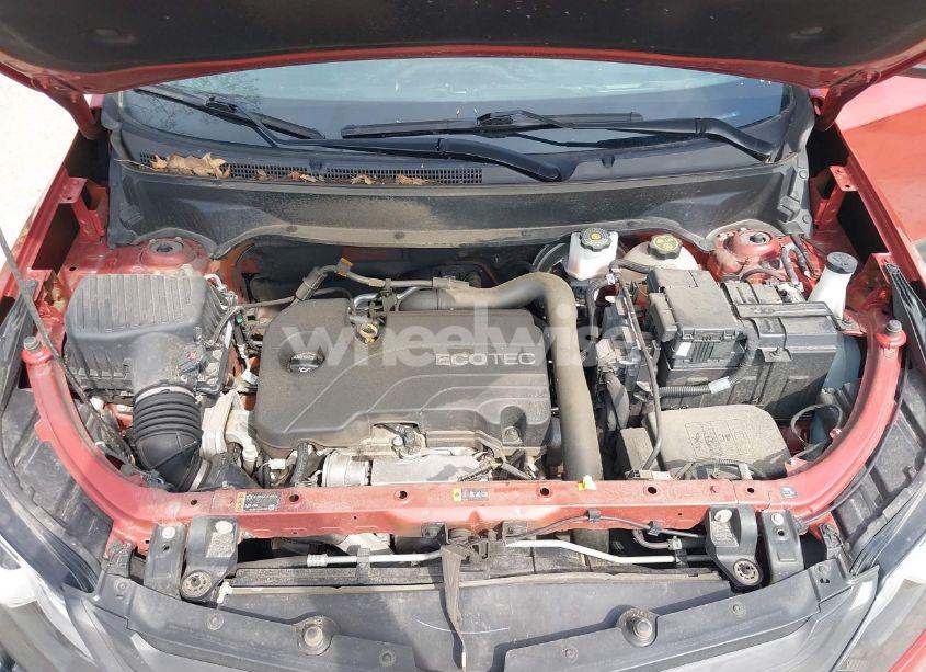 Photo 10 of 2020 Chevrolet Equinox FWD 2FL (VIN 2GNAXJEV2L6224318)