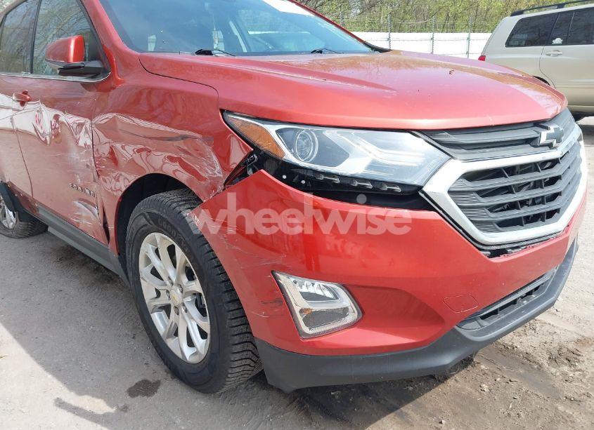 Photo 6 of 2020 Chevrolet Equinox FWD 2FL (VIN 2GNAXJEV2L6224318)