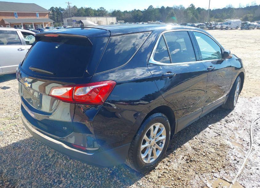 Photo 4 of 2020 Chevrolet Equinox FWD 2FL (VIN 2GNAXJEV2L6232726)