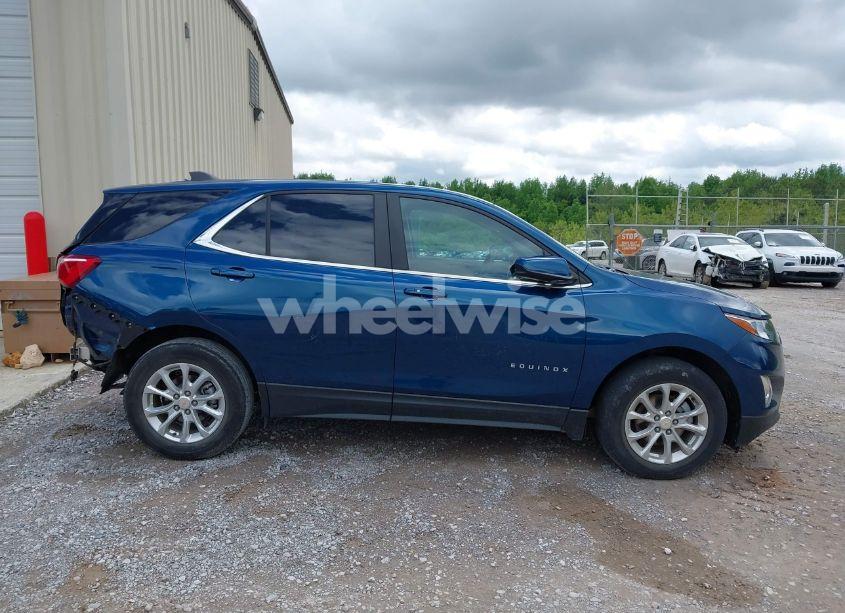Photo 13 of 2021 Chevrolet Equinox FWD 2FL (VIN 2GNAXJEV2M6152487)
