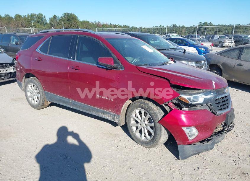2018 Chevrolet Equinox LT (VIN 2GNAXJEV3J6136732) main photo
