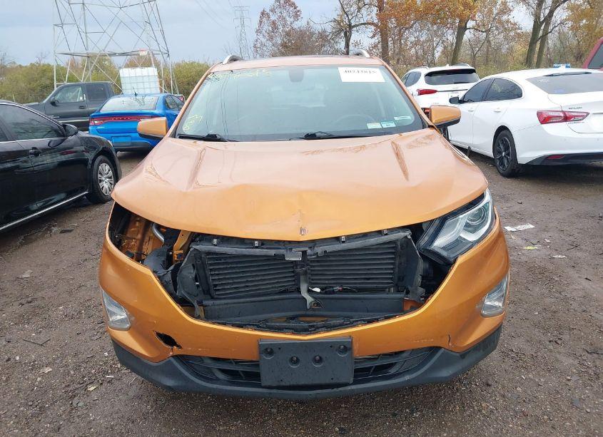 Photo 13 of 2018 Chevrolet Equinox LT (VIN 2GNAXJEV3J6138920)