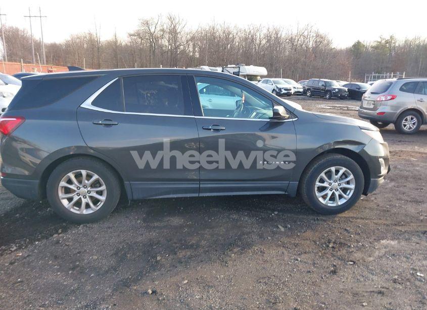 Photo 13 of 2018 Chevrolet Equinox LT (VIN 2GNAXJEV3J6216287)