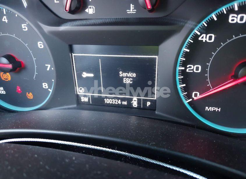 Photo 15 of 2018 Chevrolet Equinox LT (VIN 2GNAXJEV3J6216287)